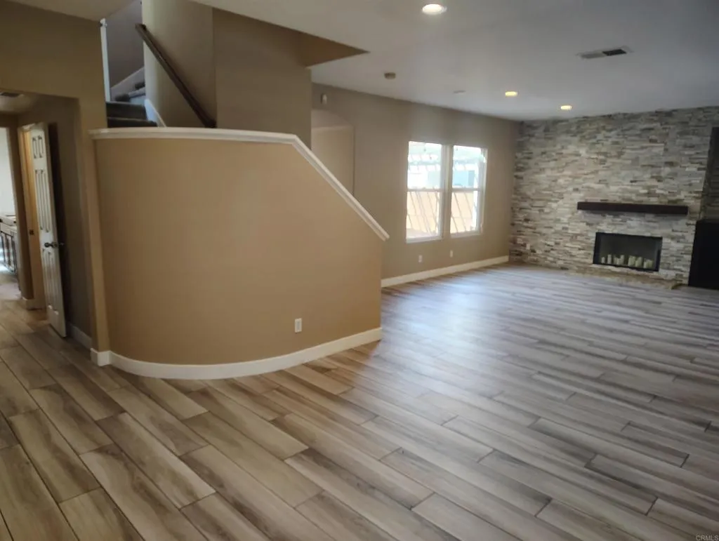 https://cdn.realtyfeed.com/cdn/127/306543188/7b990a5c5542cec58b64540b1c40fab5.webp