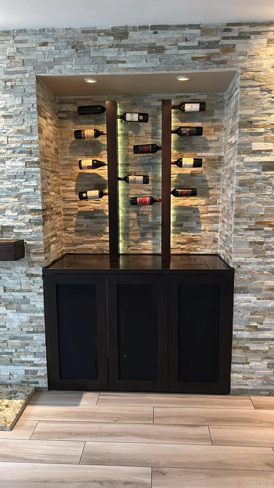 https://cdn.realtyfeed.com/cdn/127/306543188/b7499cf032b948cfe7ec1915ec27da0d.webp