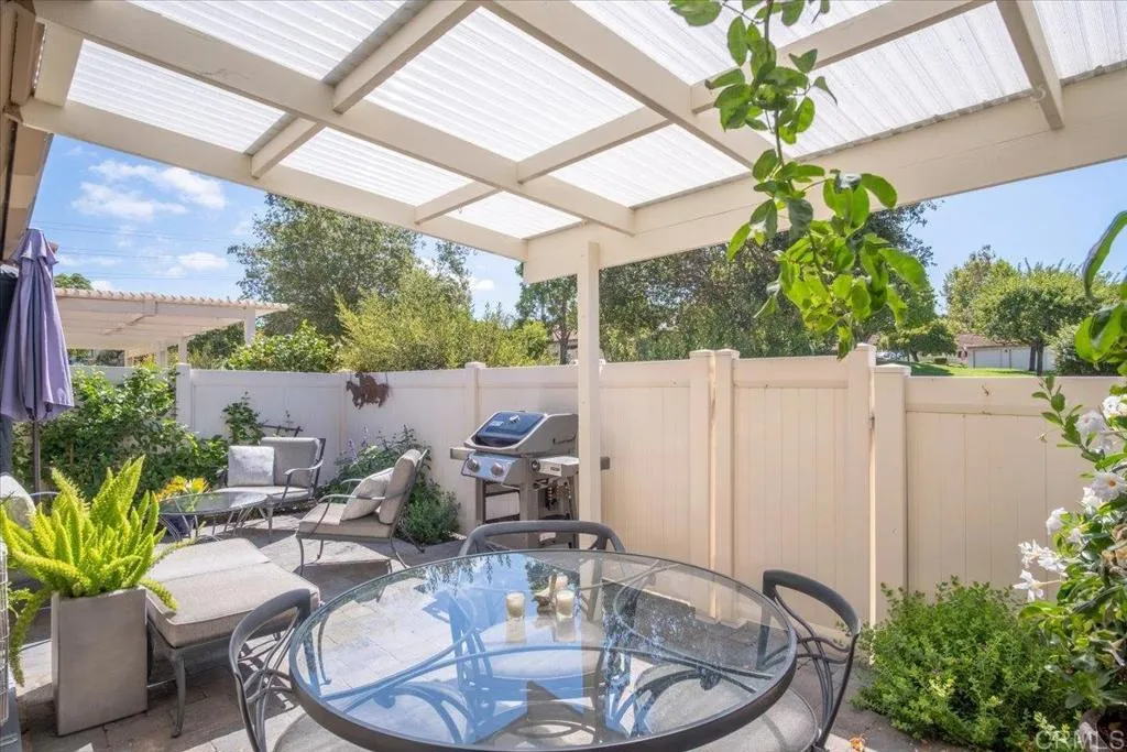 https://cdn.realtyfeed.com/cdn/127/306543231/679ff865dfc8f949d790a968473c34b1.webp