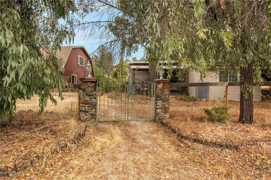 Green Valley, CA 91390