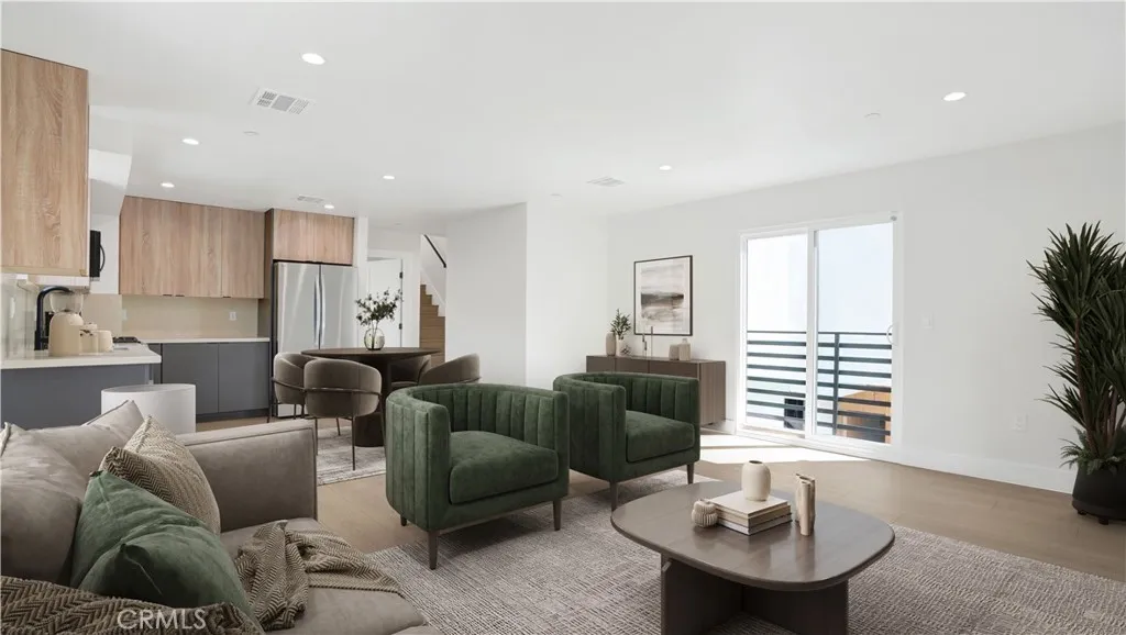 Los Angeles, CA 90029