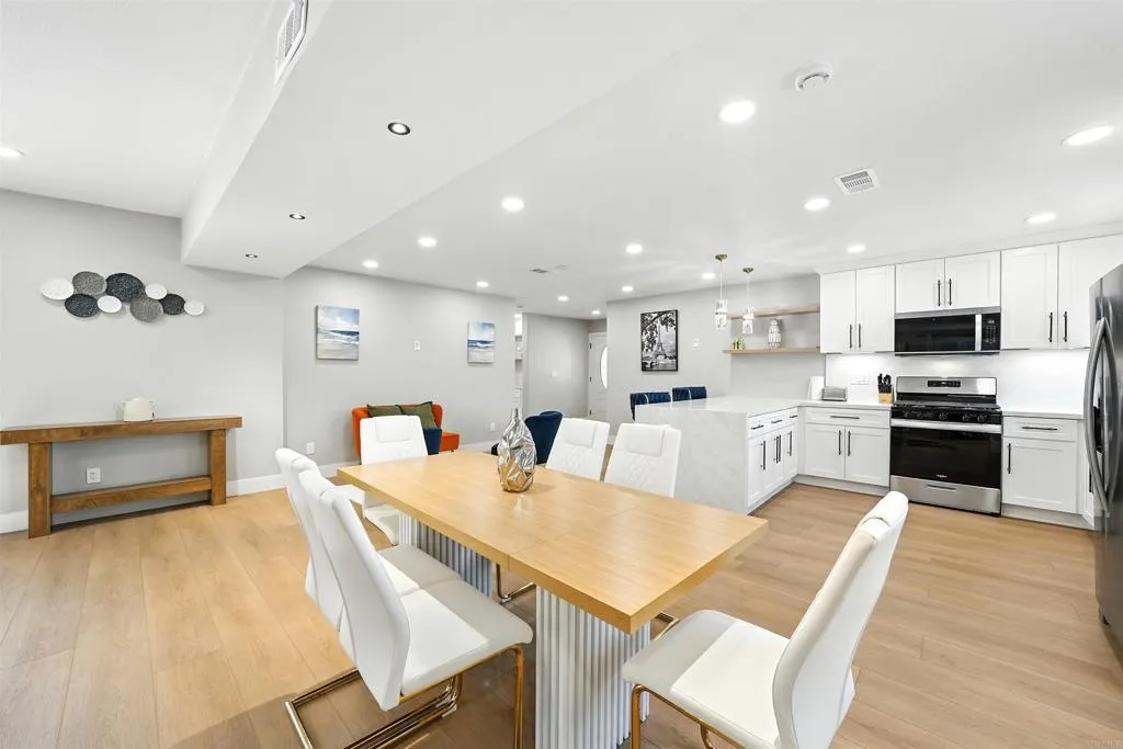 https://cdn.realtyfeed.com/cdn/127/306543322/c871024f596dc805b880615d8fbca70d.webp