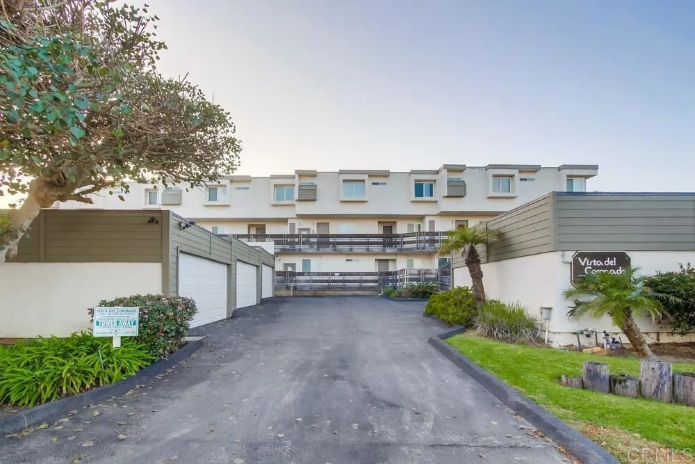 https://cdn.realtyfeed.com/cdn/127/306543334/d41a19e7c469abb39e01d51e95f69674.webp