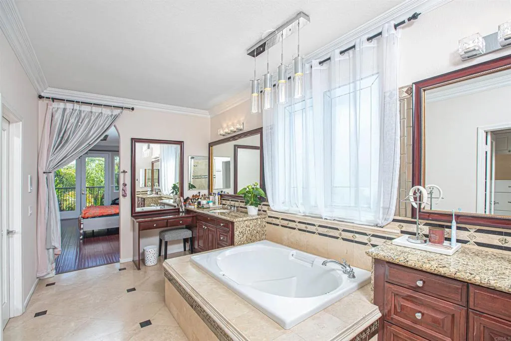 https://cdn.realtyfeed.com/cdn/127/306543442/03e9bad3badee390be0c981ab547d538.webp