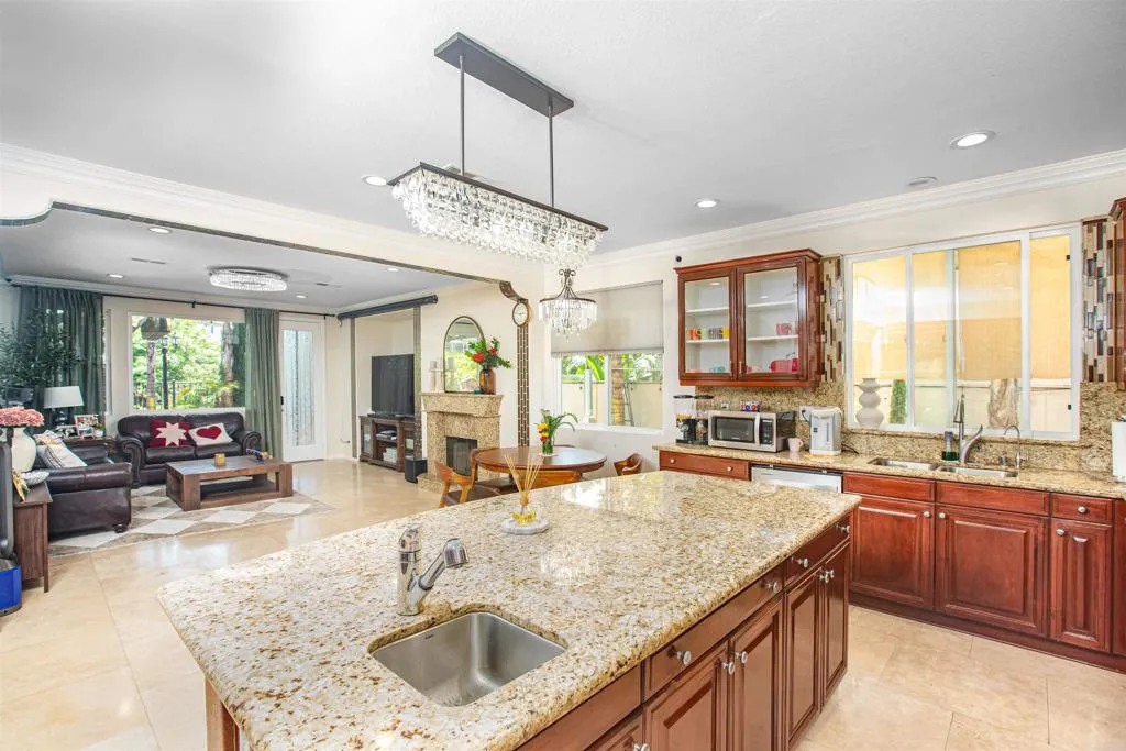 https://cdn.realtyfeed.com/cdn/127/306543442/510d55f8e4986b9a853b74705bec9c9b.webp