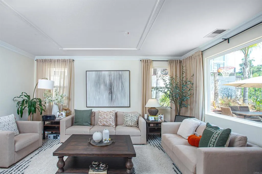 https://cdn.realtyfeed.com/cdn/127/306543442/6b294db8bb8f3f0b30f21038b58aca06.webp