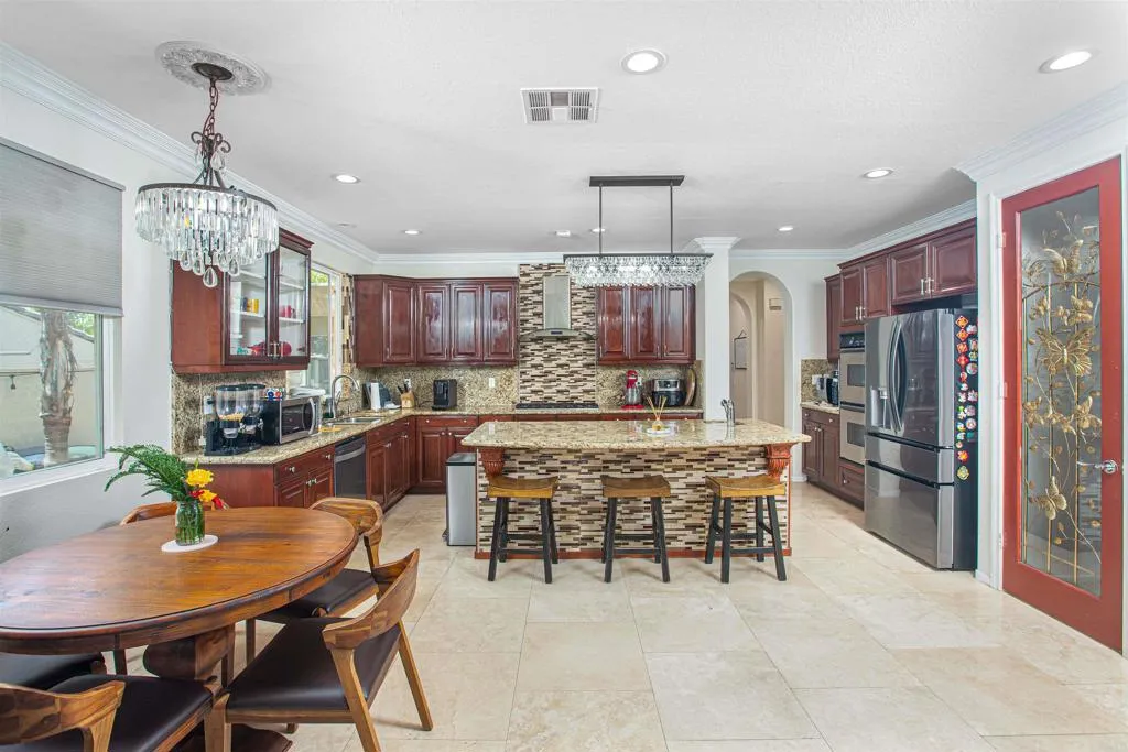 https://cdn.realtyfeed.com/cdn/127/306543442/c585db11d1102a01c1b26b837d66f4b5.webp