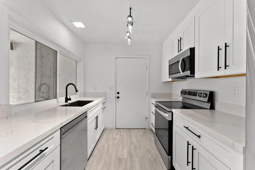 Photo #4: NDP2509055 Listing 