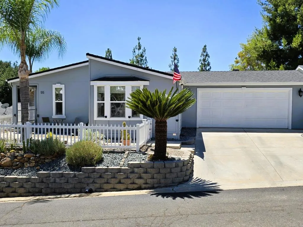 https://cdn.realtyfeed.com/cdn/127/306543609/9bb7570a8f1b08e6346e6b116645bc43.webp