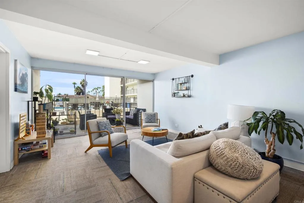 https://cdn.realtyfeed.com/cdn/127/306543734/f4643260adf79f4e9f267dab4d1cd0f2.webp
