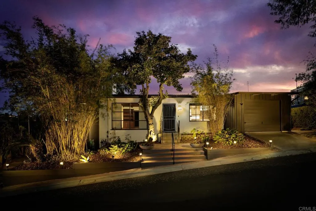 https://cdn.realtyfeed.com/cdn/127/306543763/6d5753301d1b2c45b2e96e19f15da70c.webp