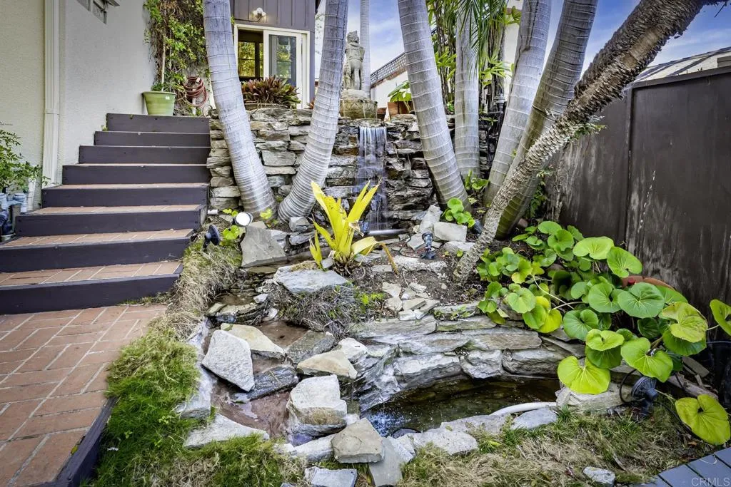 https://cdn.realtyfeed.com/cdn/127/306543763/9f7a9ee95544118a6924966319e9cd74.webp