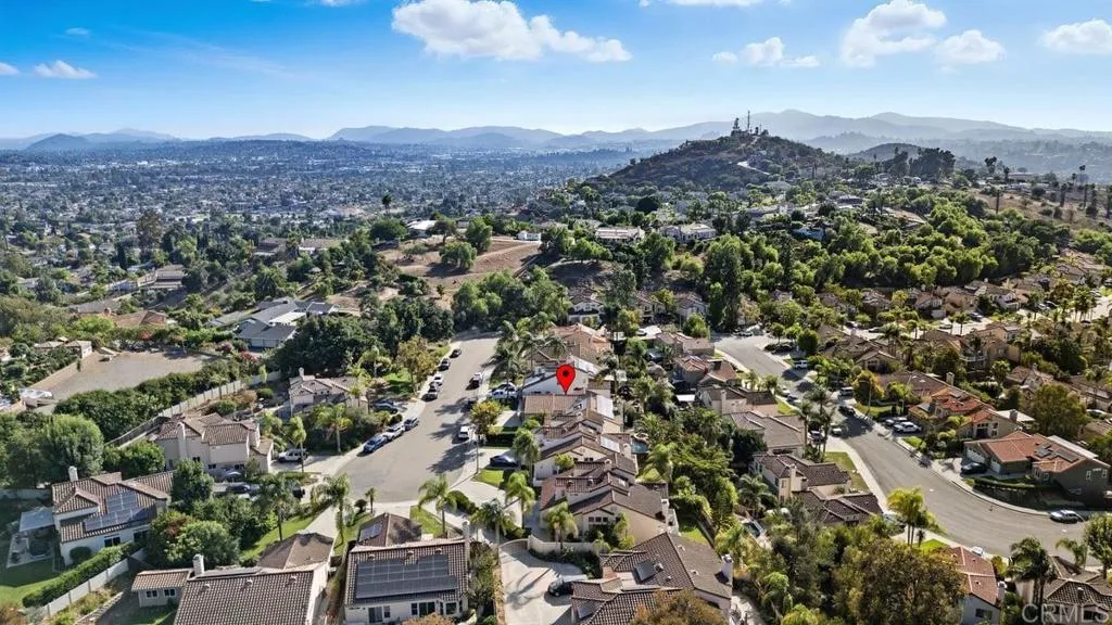 https://cdn.realtyfeed.com/cdn/127/306543809/432e3fedd0165a2bc008d1b05c76789c.webp