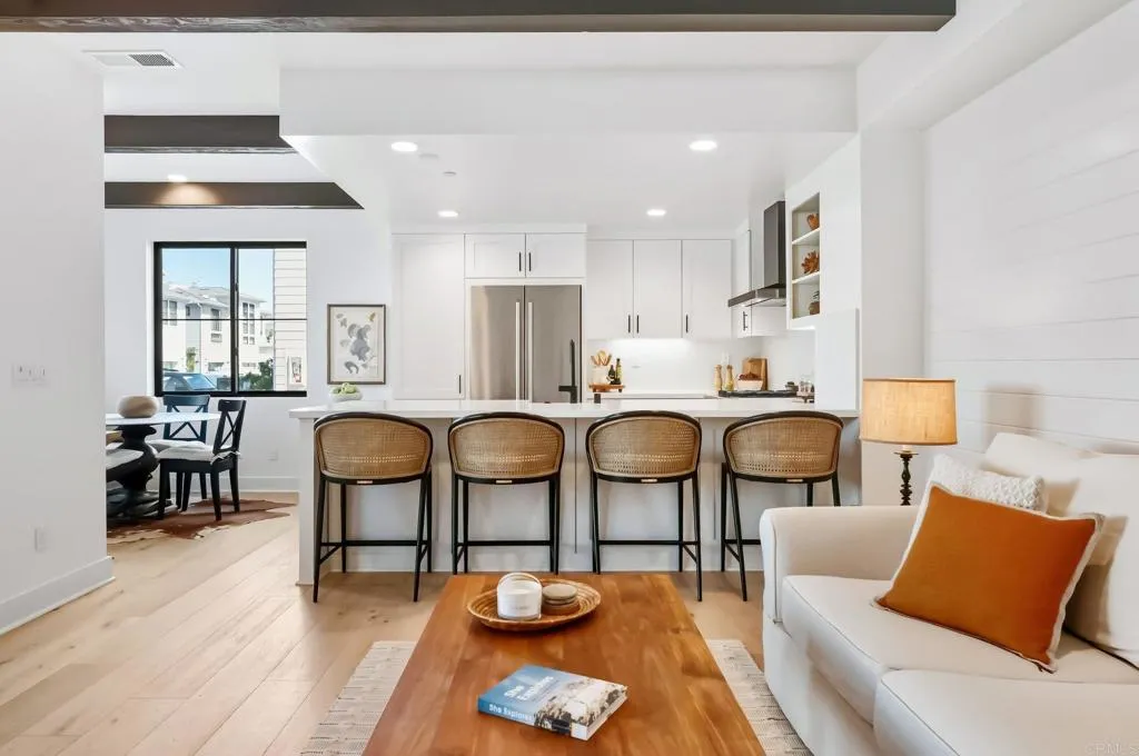 https://cdn.realtyfeed.com/cdn/127/306543919/65dbeae25f209fef8f2c0063a52d09ed.webp