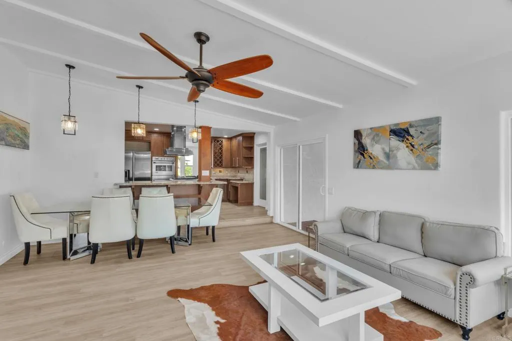 https://cdn.realtyfeed.com/cdn/127/306543921/3aa0588ac25deeec41f28a10dd4ad45c.webp