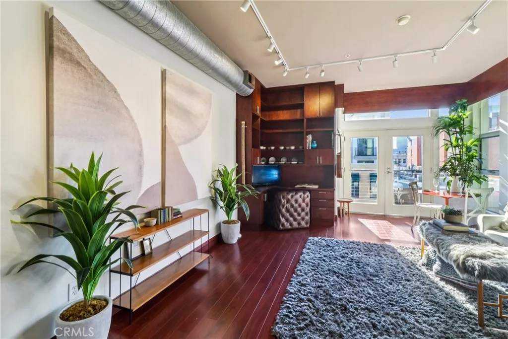 https://cdn.realtyfeed.com/cdn/127/306543931/0727afb9b5f113ad4d847d1c749e0429.webp