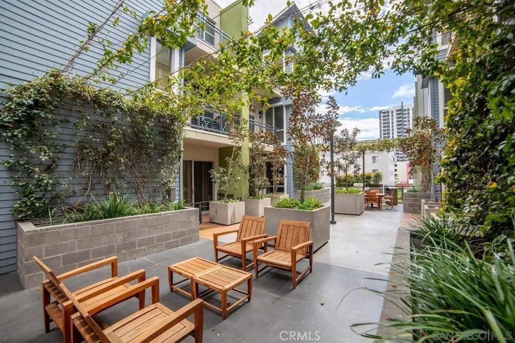 https://cdn.realtyfeed.com/cdn/127/306543931/b246d5330713310aa8b05f928ec3cf22.webp