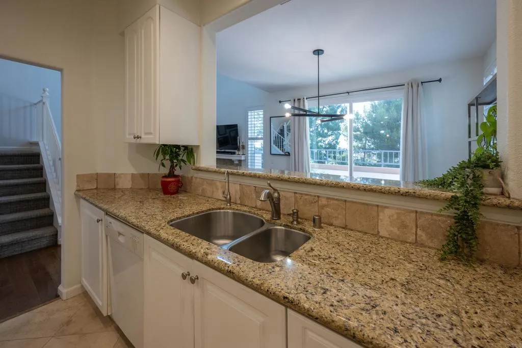https://cdn.realtyfeed.com/cdn/127/306543946/61651008434fe68754785408e212241a.webp