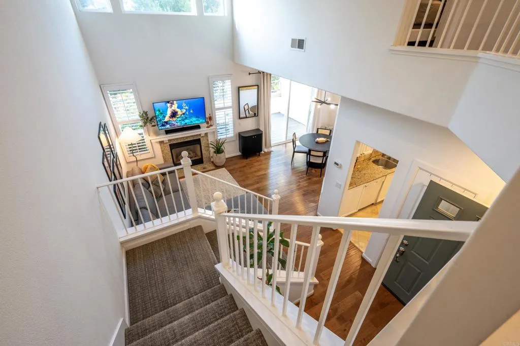https://cdn.realtyfeed.com/cdn/127/306543946/7b196650f6aef2327927ac1793b4f453.webp