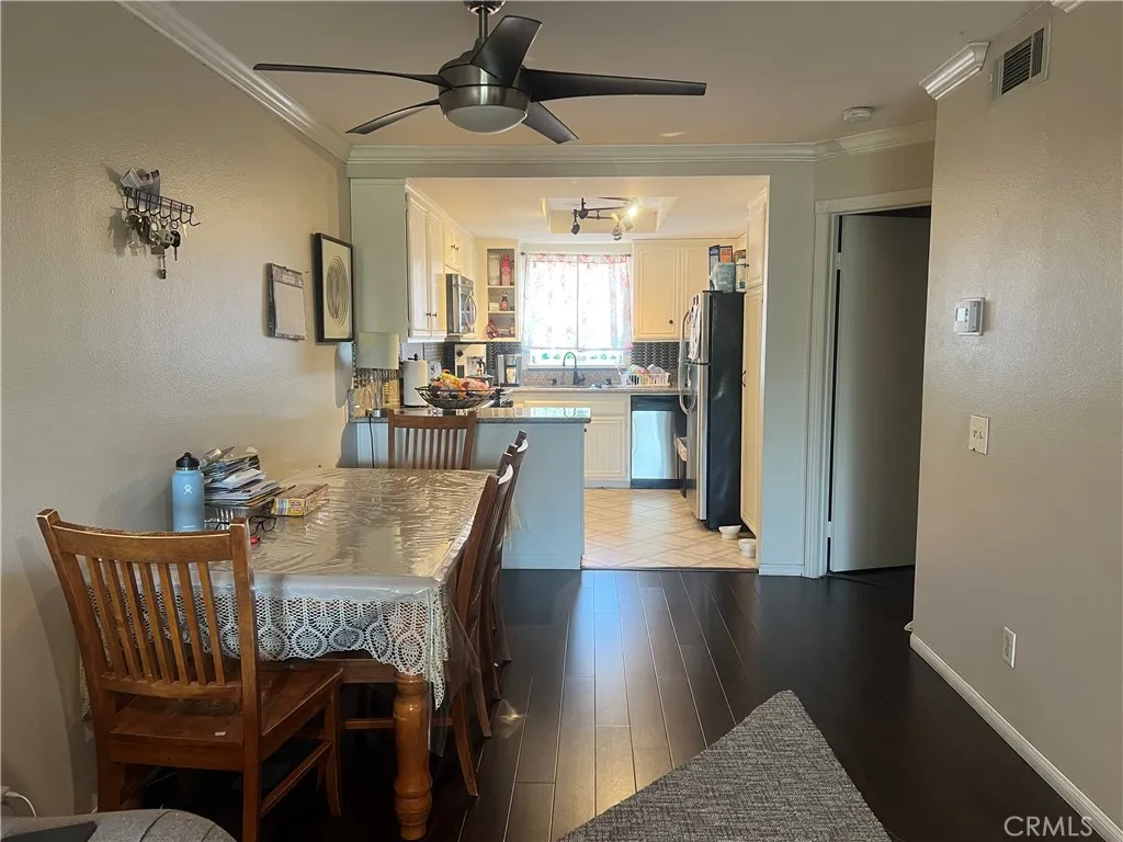 26961 Rainbow Glen Dr Unit 733, Canyon Country, CA 91351 - Photo 3 of 27, Canyon Country, CA