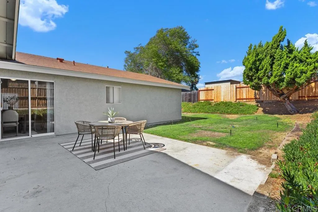 https://cdn.realtyfeed.com/cdn/127/306544070/2f6a42f0741a5528a4fb75ad080edece.webp