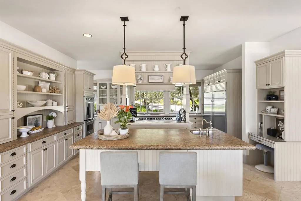 https://cdn.realtyfeed.com/cdn/127/306544090/2a185eba30f34f289942ddb5b9fbc4b4.webp