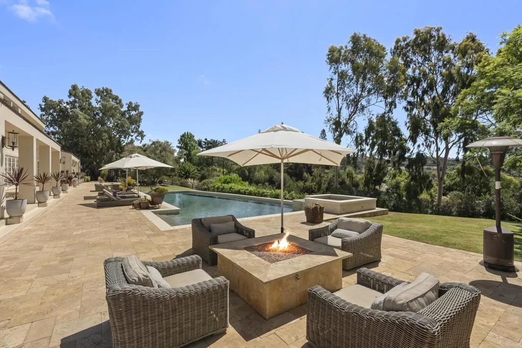 https://cdn.realtyfeed.com/cdn/127/306544090/be32f869e2bbb624b2ab16f9fe98fd8a.webp