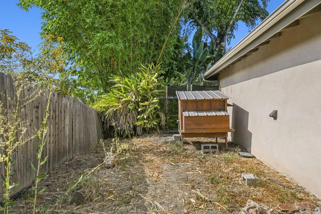 https://cdn.realtyfeed.com/cdn/127/306544231/5eb88c9c93feb67e8f1846c301eef1ed.webp