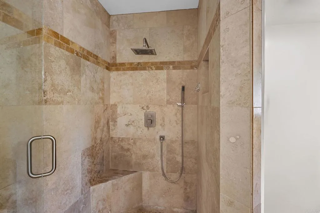 https://cdn.realtyfeed.com/cdn/127/306544231/c0ceee87477da6722a75f91012959804.webp