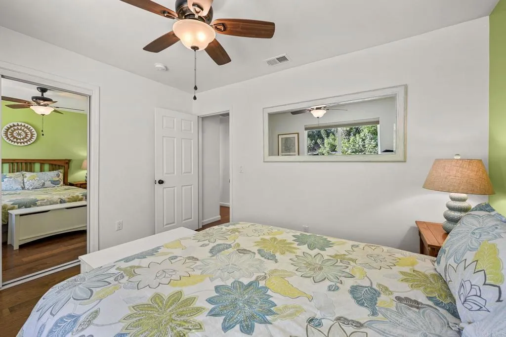 https://cdn.realtyfeed.com/cdn/127/306544231/c2b2ee8acdd5b1cb3e8a1b554a046fd5.webp