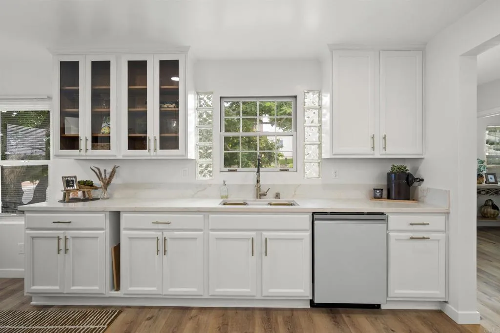 https://cdn.realtyfeed.com/cdn/127/306544235/2b43e52a0153560a2f6d8e905d0ed2a2.webp