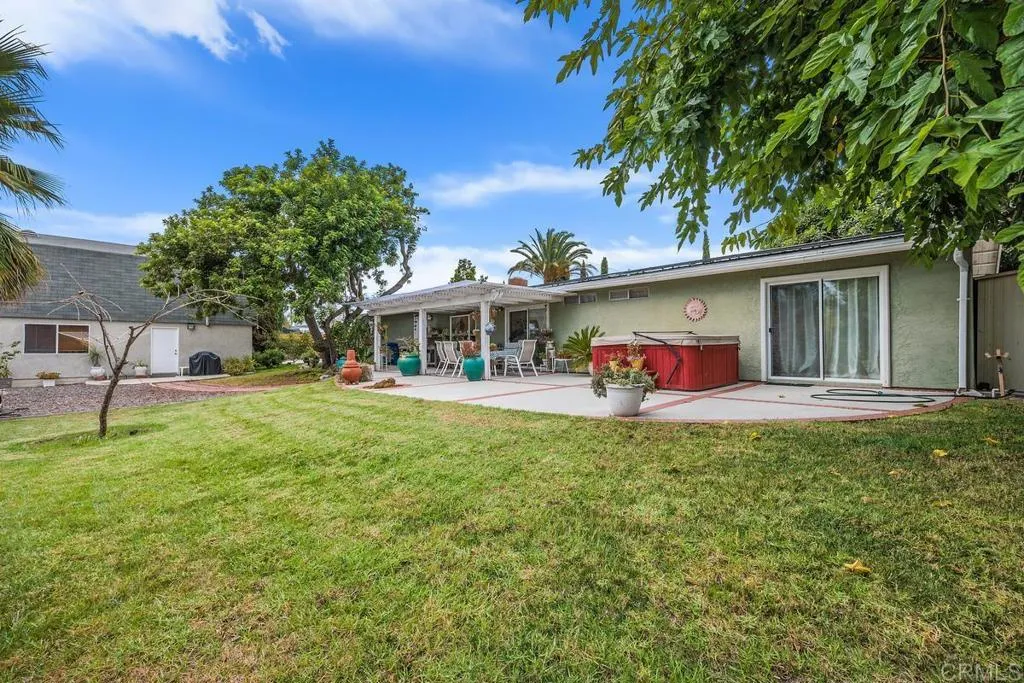 https://cdn.realtyfeed.com/cdn/127/306544236/238fbb89829e3a0c401e3ae46b5ca82b.webp