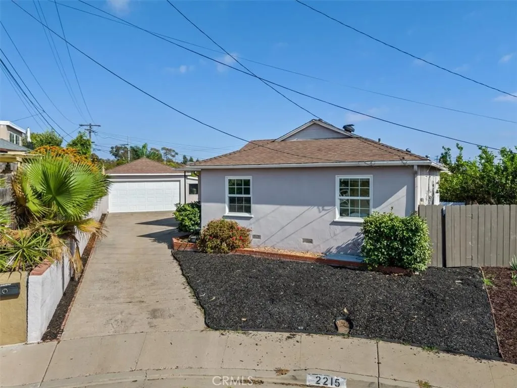 https://cdn.realtyfeed.com/cdn/127/306544237/05118aa900e6ff1832d33fb5b713bcc6.webp