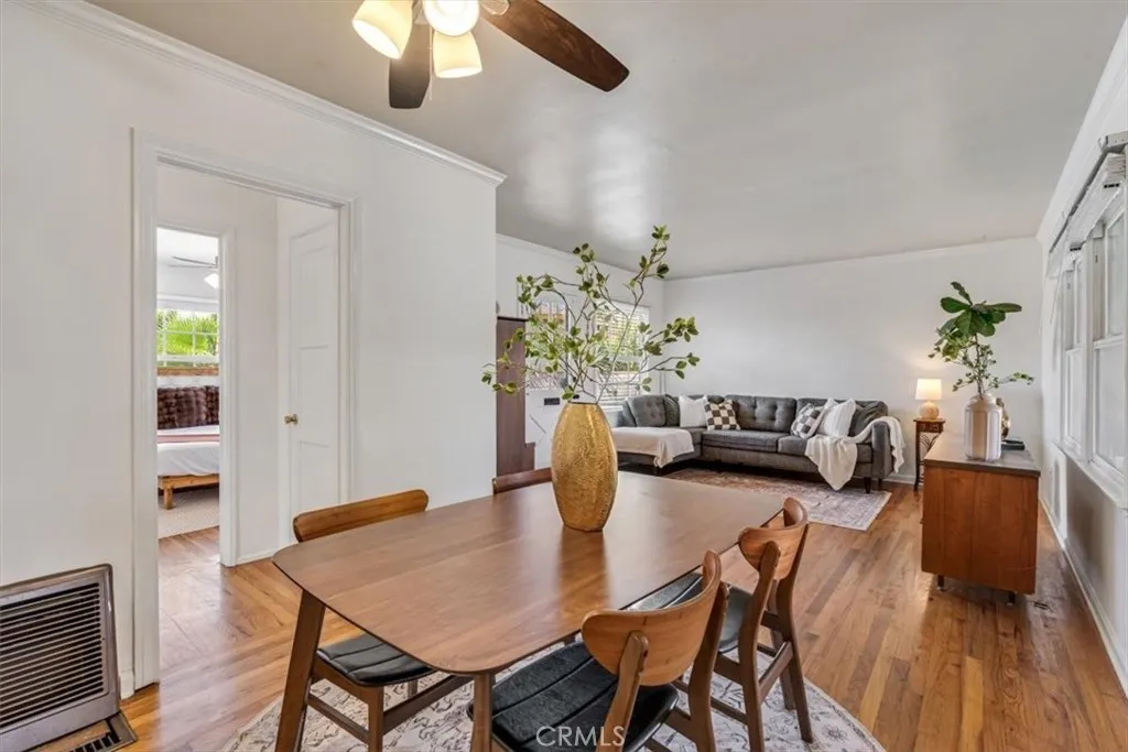 https://cdn.realtyfeed.com/cdn/127/306544237/a38644549a1368d8343277a9cdbf5c42.webp