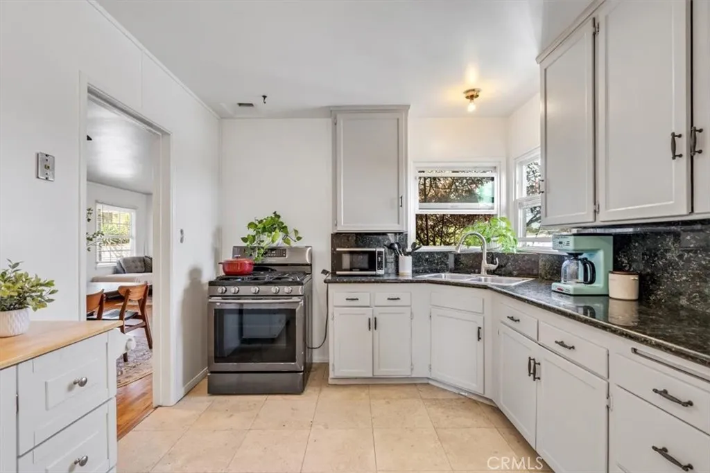 https://cdn.realtyfeed.com/cdn/127/306544237/b58177e38a742b82e4b18f9eb6ad0da9.webp