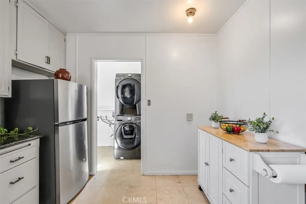 https://cdn.realtyfeed.com/cdn/127/306544237/e29b201b9f3b87392a3d2785718d03a6.webp