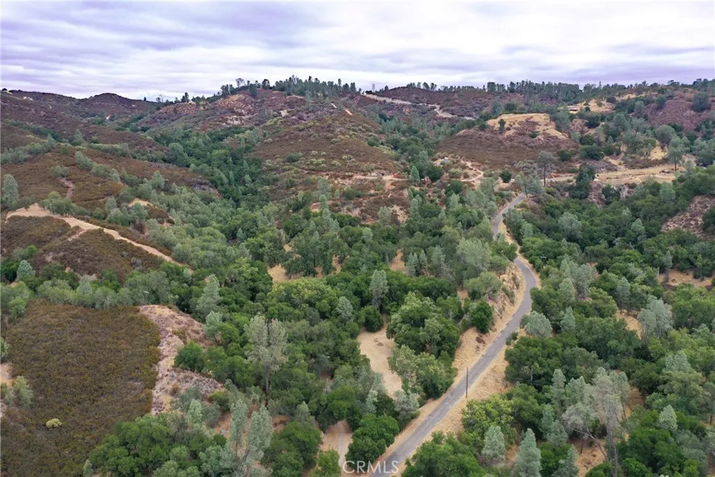 76370 Bryson Hesperia Road, Bradley, CA 93426