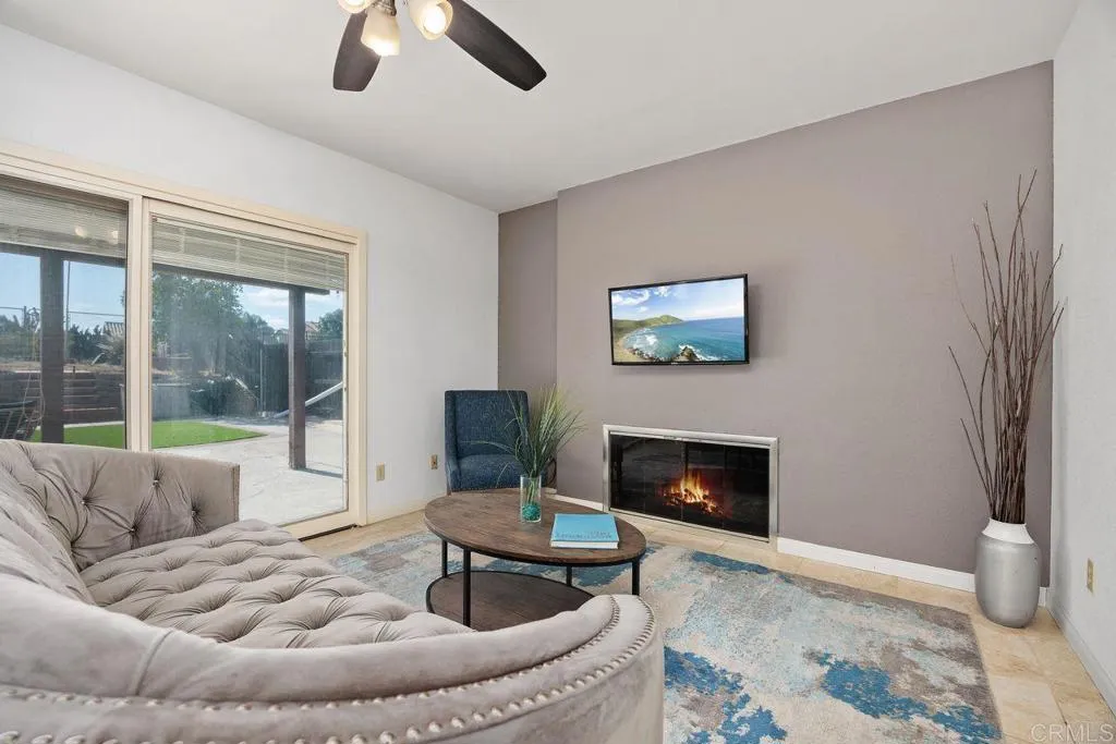https://cdn.realtyfeed.com/cdn/127/306544316/a5cc59e506c639662c00b4e33d2bf46a.webp