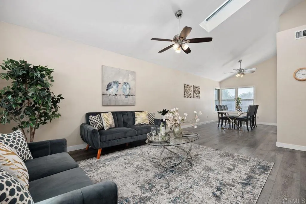 https://cdn.realtyfeed.com/cdn/127/306544316/ab5ba13770f8e7dafbc378dea7a1ca59.webp
