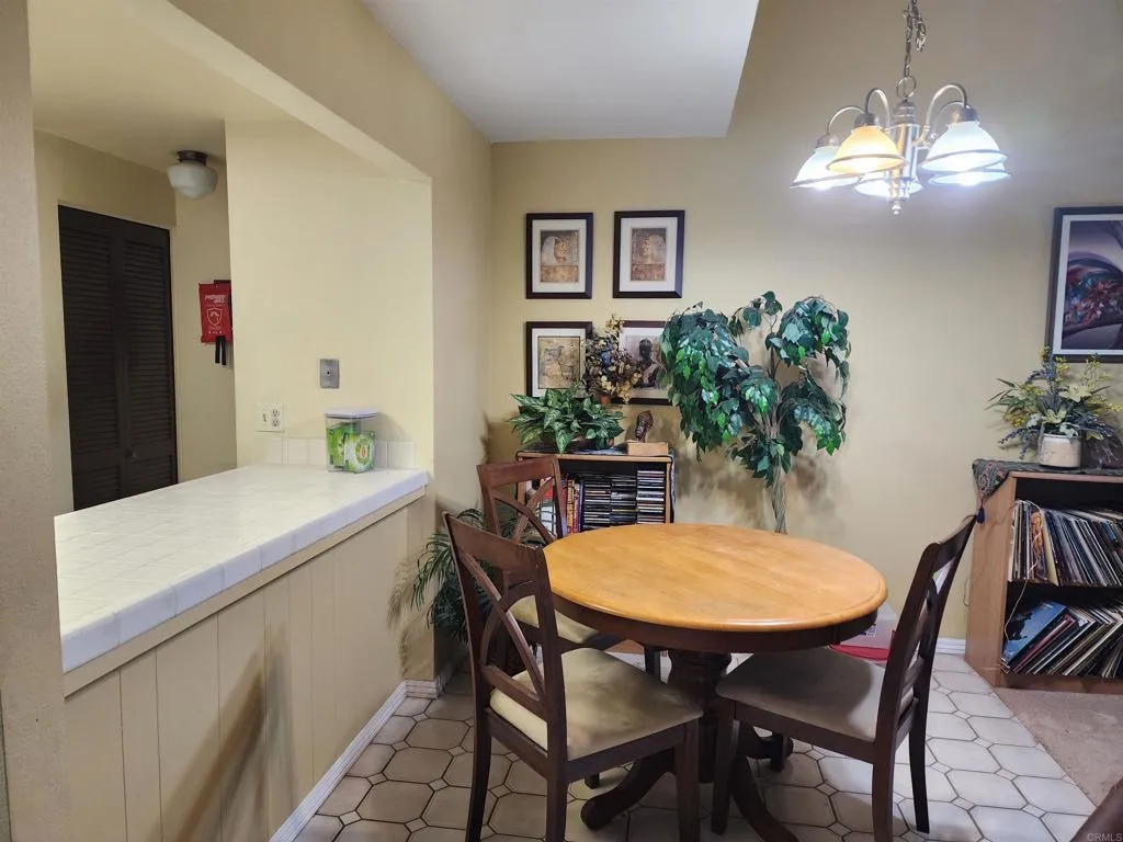 Photo #2: PTP2507078 Listing 