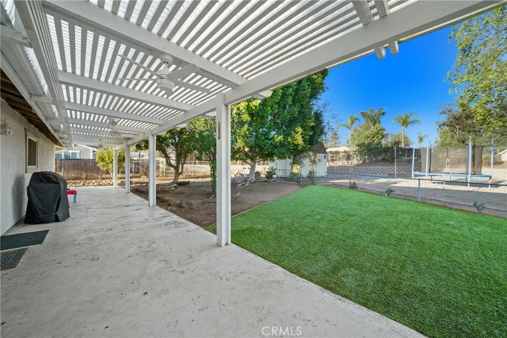 https://cdn.realtyfeed.com/cdn/127/306544369/29920b5c5f950706e03edeb29d6b679e.webp