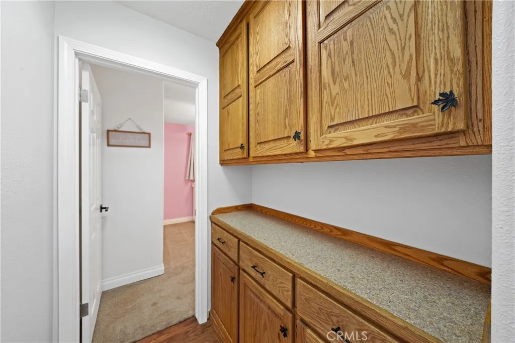 https://cdn.realtyfeed.com/cdn/127/306544369/4a0344d086a16abfe58e4ddd5a3a5418.webp