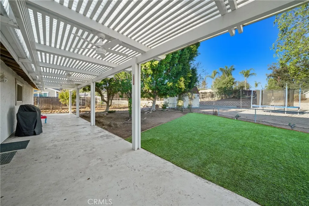 https://cdn.realtyfeed.com/cdn/127/306544369/6c6e444ccdbd3f8423d92d8f29dbdecd.webp