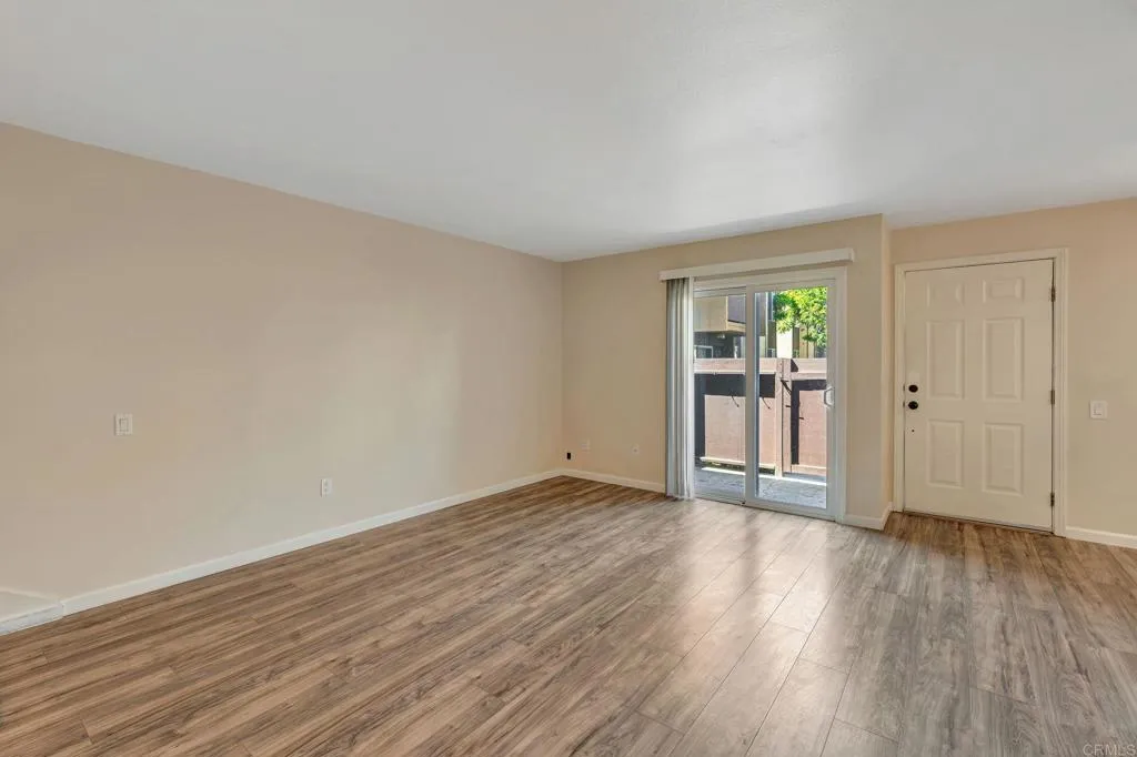 Photo #6: NDP2509100 Listing 
