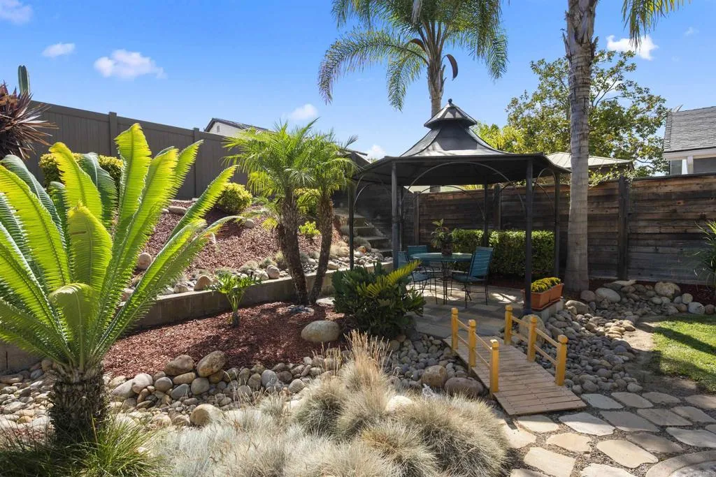 https://cdn.realtyfeed.com/cdn/127/306544481/0cd73e78e88a55f40fc2aa1a70dba79d.webp