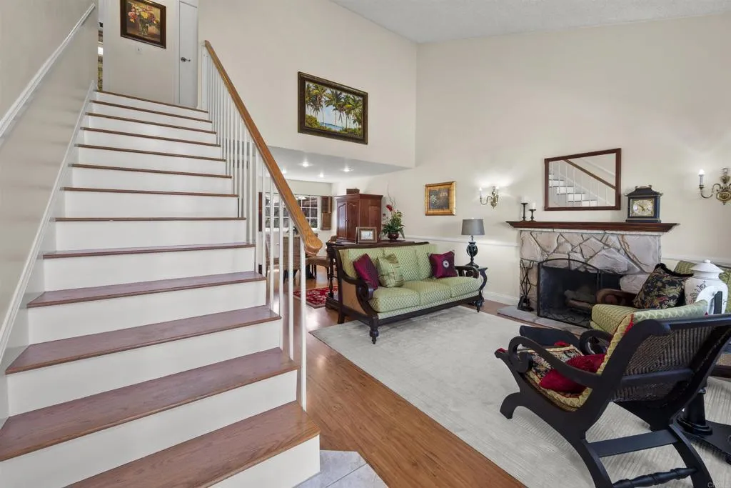 https://cdn.realtyfeed.com/cdn/127/306544481/ec0c09872151e10535d10bb7bb0e231e.webp