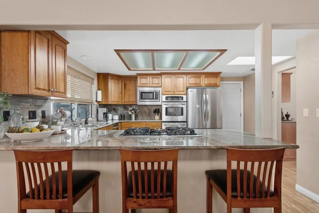 https://cdn.realtyfeed.com/cdn/127/306544577/b4b56706c0981e427b68add1afc4f3d0.webp