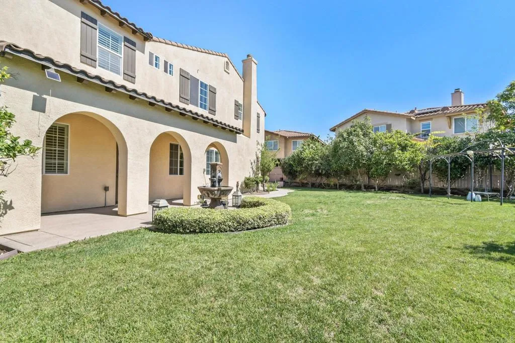 https://cdn.realtyfeed.com/cdn/127/306544759/01a295d4530438358b81b182b323b91d.webp