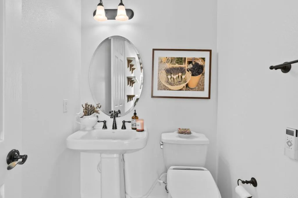 https://cdn.realtyfeed.com/cdn/127/306544759/da4f122fa7141df83b3316a663319761.webp