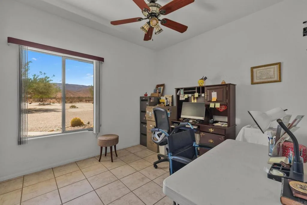https://cdn.realtyfeed.com/cdn/127/306544798/c4ba62d84ac2bb05537965e20b8099cb.webp